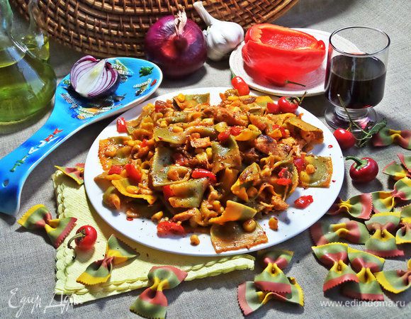 Для расслабления предложить к пасте бокал вина.