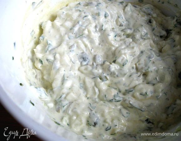 Перемешать все ингредиенты в миске. Блендировать, убрать в холодильник.