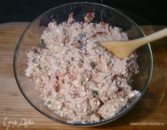 Тщательно все перемешиваем в однородную массу.