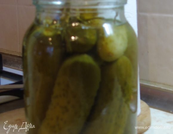 Этим временем берем огурцы. У меня замечательные огурчики от Натали М.