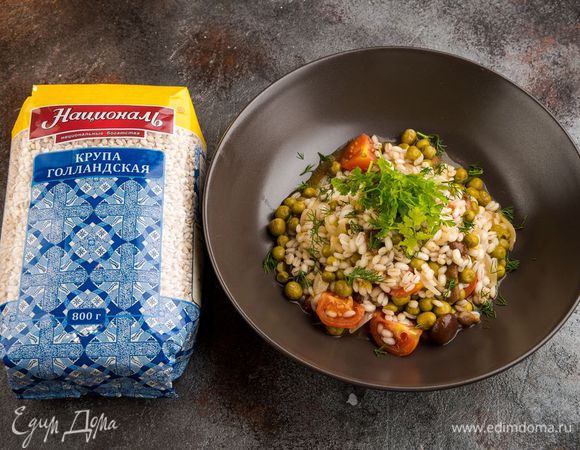 Готовое блюдо посыпать мелко нарезанным укропом. Все перемешать.