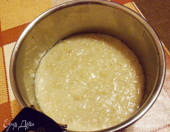 Варить на медленном огне около 5 минут, помешивая, до мягкости хлопьев.