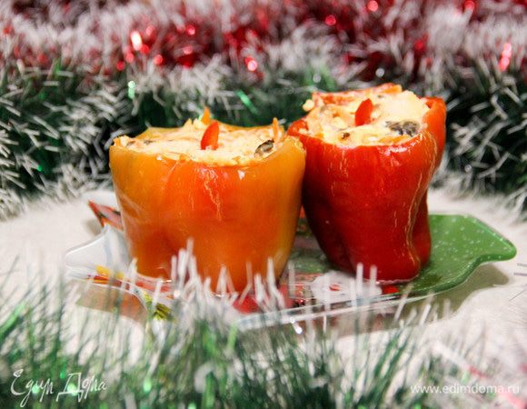 Для подачи по желанию можно выложить на дно тарелки зелень.