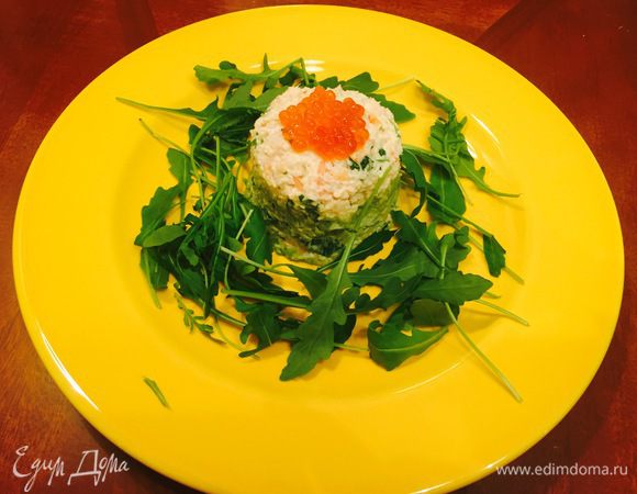 Ввиду отсутствия формы для салата, у меня вышло не так красиво, как хотелось, но на вкус это точно не влияет)) 
Приятного аппетита!