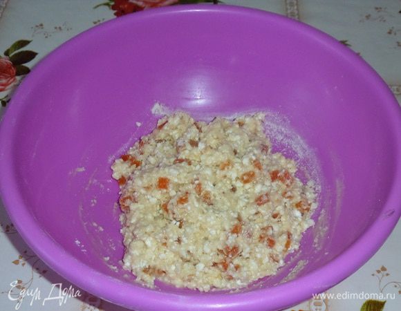 Хорошо перемешиваем. Тесто готово.