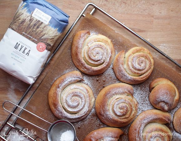 При желании посыпать сахарной пудрой. Приятного чаепития!