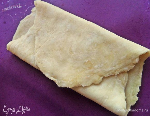 Сложить втрое каждый пласт.