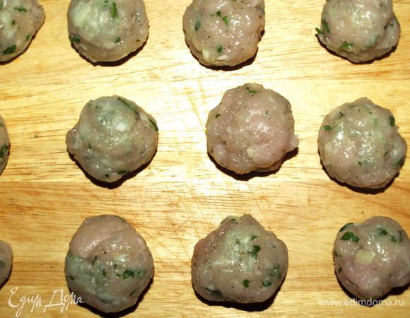 Сформировать 15 шт. фрикаделек.
