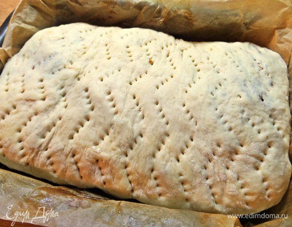 Перенести в форму на смазанный пергамент. Дать постоять 15 минут.