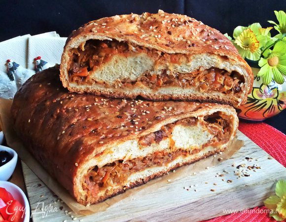 Даем немного остыть, разрезаем.