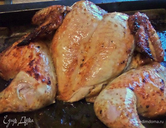 Каждому нравится разная румяность птички. Наша провела в духовке почти 1,5 часа — 1 ч 20 минут.