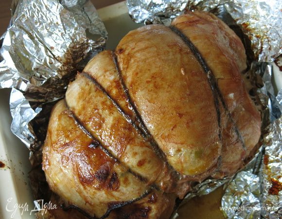 Через 15 — 20 минут конвекции индейка готова. Приятного аппетита!