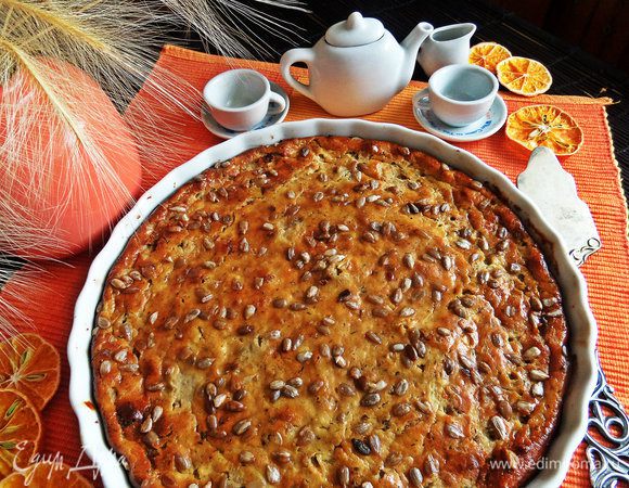 Как и положено, чизкейк нужно кушать остывшим, а лучше охлажденным.