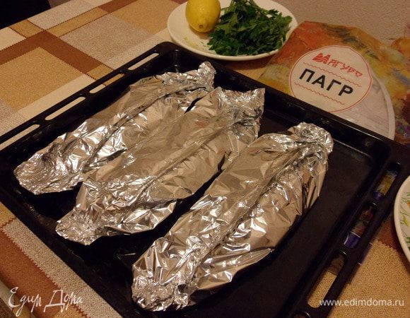 Запекаем в духовке 25 минут при температуре 180°С.