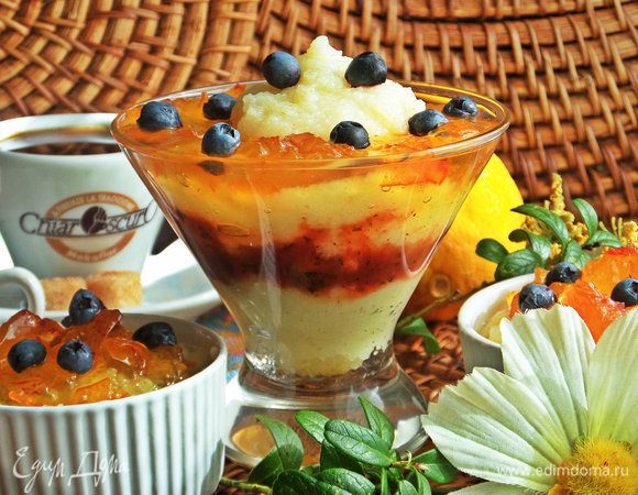 Подаем с кофе или детям просто так.