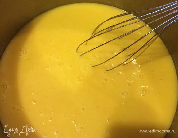 Добавить соль и помешивая довести до кипения.