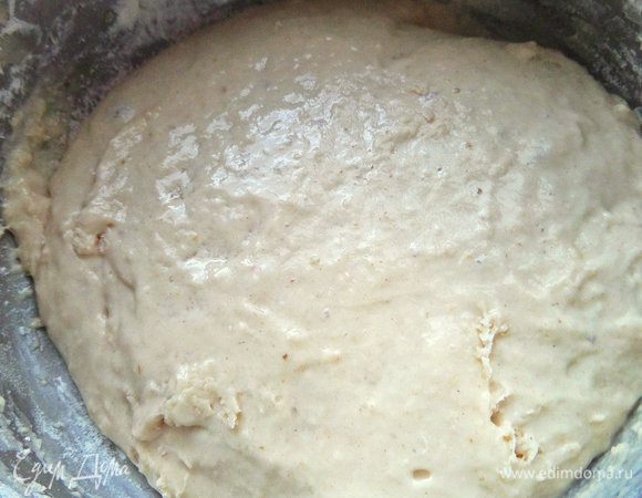 Даем дрожжам заработать.