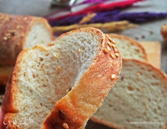Ломти не крошатся, при сгибе хлеб не ломается, а только пружинит и обратно принимает свою форму.