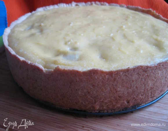 Выпекать 55 минут. Дать остыть. Освободить от формы.

