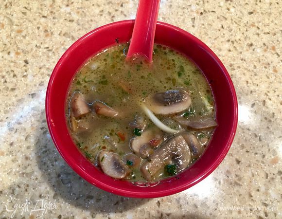 Теперь можете звать всех к столу. Приятного аппетита! 