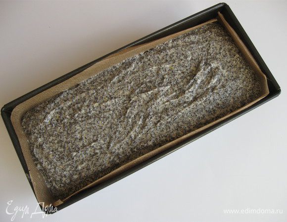 Заполнить форму. Выпекать 30 минут.