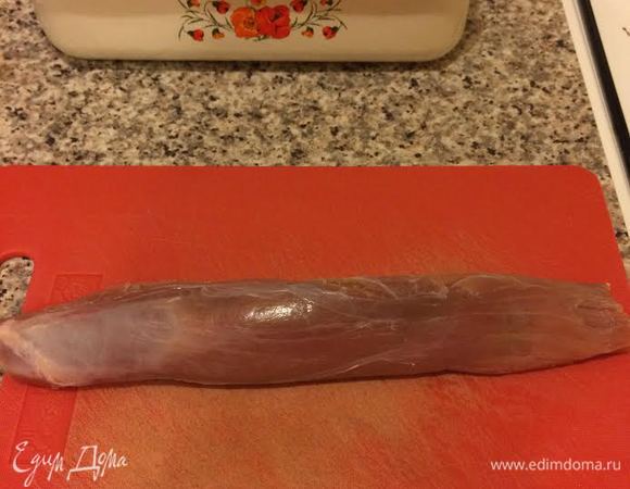 Мясо вымыть и обсушить бумажным полотенцем.