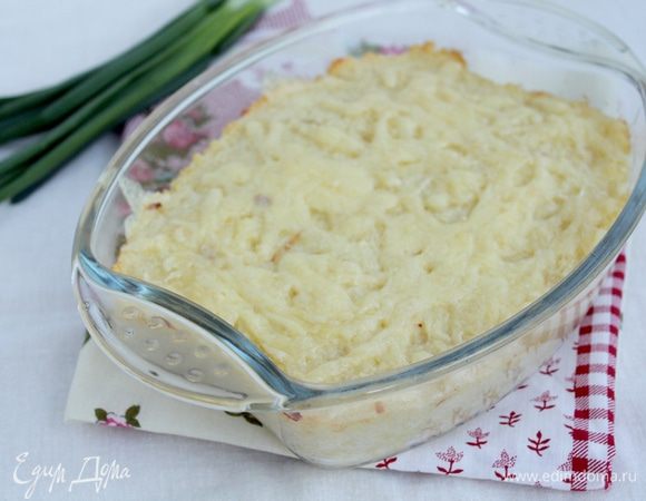 Запечь в духовке при 190°С в смазанной форме около 20 — 25 минут.