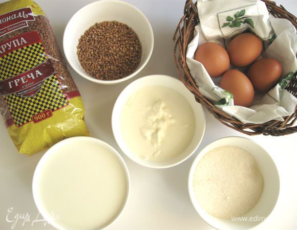 Приготовить все необходимое. Свой выбор гречневой крупы я остановила на торговой марке «Националь»: мне понравился цвет крупы, структура зерна, чистота.