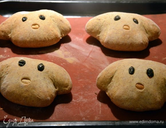 Выпекать в хорошо разогретой духовке при 190°С, 35 — 40 минут.