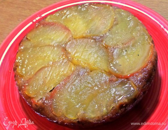 Когда остынет, можно посыпать пудрой.