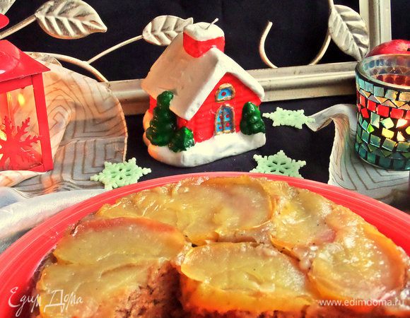 Я разрешила домашним отрезать кусочек на пробу и промахнулась, для фото была оставлена ровно половина!