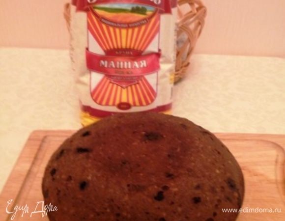 Сверху по желанию посыпаем сахарной пудрой, можно полить растопленным шоколадом или глазурью, а можно оставить так.