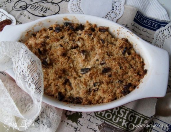 Готовый десерт немного остудить и подавать.