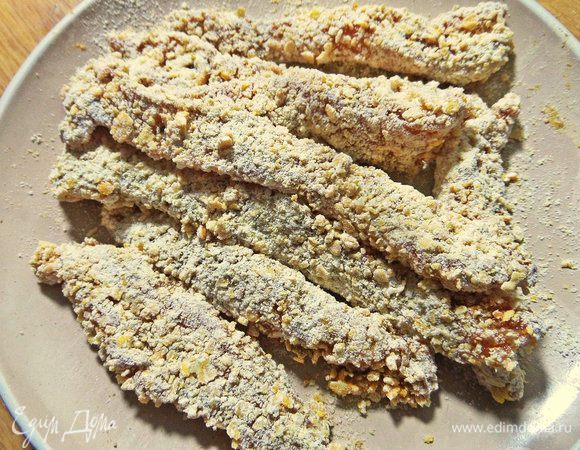 В это время разогреть масло в сковороде-вок.