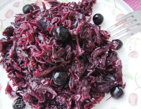 Такой яркий и вкусный гарнир можно подать к мясу и птице, а можно съесть как самостоятельное блюдо.