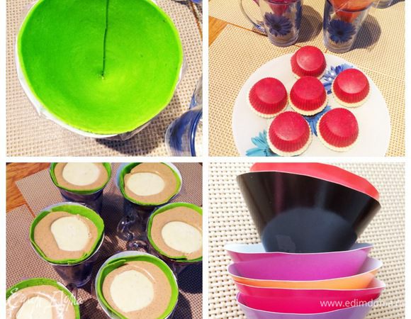 Сборка пирожных. Картонные конусы (на фото) выстилаем пищевой пленкой (как советует автор), я воспользовалась файлами. А поверх пленки — вырезки бисквита. Красивой стороной к пленке (на фото). Картонные конусы с бисквитом помещаем в круглые емкости вроде чашек (на фото). Наливаем мусс в каждую, примерно 2/3 высоты. Осторожно опускаем клубничную начинку в мусс. Заливаем остатками мусса до краев бисквита. Убираем в морозилку на 6 — 8 часов (на ночь). Заготовка должна затвердеть.
