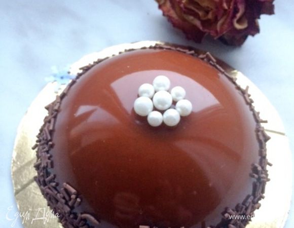 Такие пирожные получились из оставшегося мусса.
