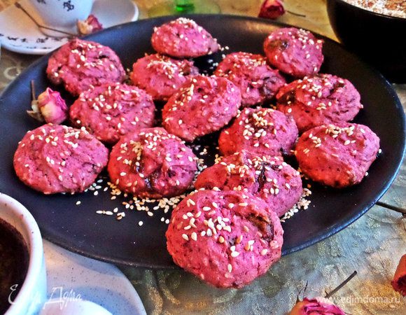 Перенести на тарелку.