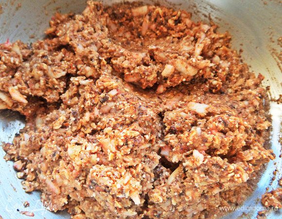 Вымесить хорошенько. 