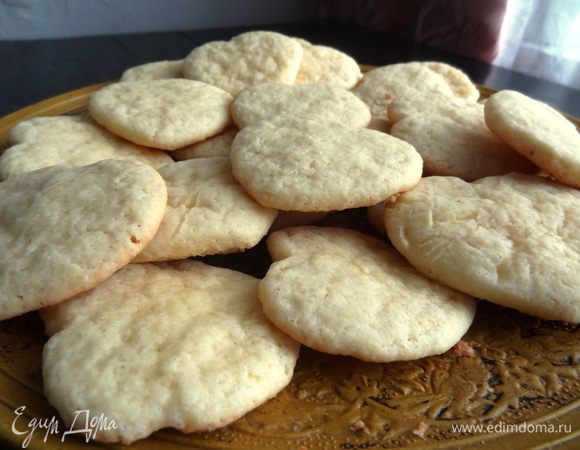 Печенье получается очень мягкое и невероятно вкусное! Успехов в приготовлении и приятного аппетита!