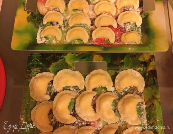 И слепить вареники.