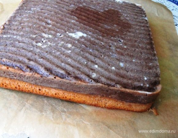 Вынимать его из формы только после полного остывания. Торт «умный» поэтому он сам расслоился на несколько частей: бисквит, нежный крем и суфле.