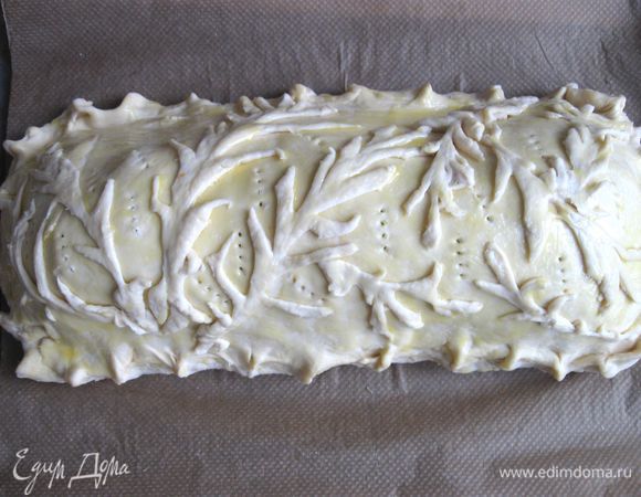 Вилкой проколоть дырочки для отвода пара.