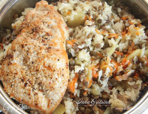 Можно добавить что-нибудь мясное, например, куриную отбивную: https://www.edimdoma.ru/retsepty/95686-kurinaya-otbivnaya-kotleta
Приятного аппетита!