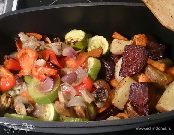 Перекладываем в емкость для тушения.