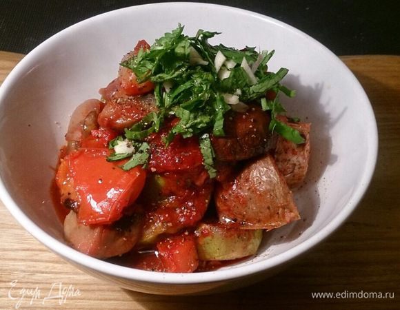 Подаем с рубленой кинзой, чесноком, сбрызгиваем оливковым маслом и свежемолотым перцем. Аромат просто потрясающий! Приятного всем аппетита!