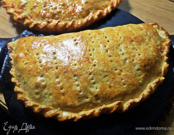 Точно такие же манипуляции проделываем со второй пиццей.