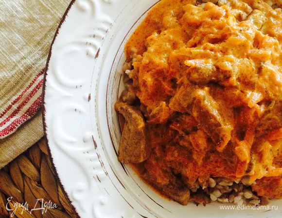 В качестве гарнира к мясу отлично подойдет гречка. Приятного аппетита!