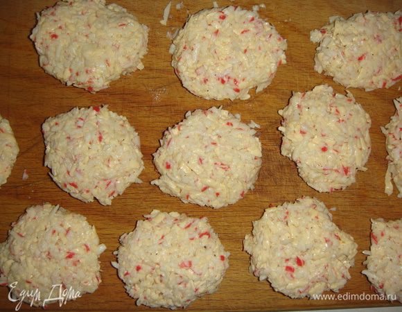 Сформировать котлетки.