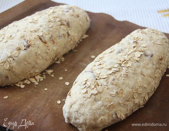 Оставить батоны на расстойку на 40 минут.